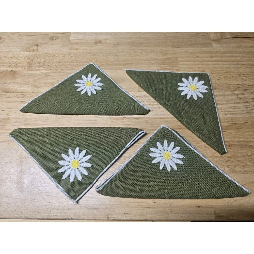 VINTAGE GREEN EMBROIDERED LINEN NAPKINS SET OF 4 Mid Century 11X11